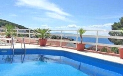 Apartments 4****Adriatic Pearl**** Pool, Trogir